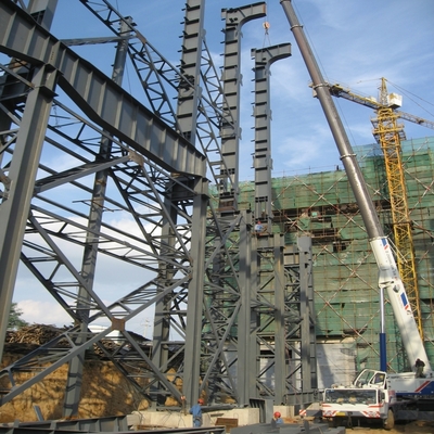 Zware industriële staalgebouwen met H-kolommen