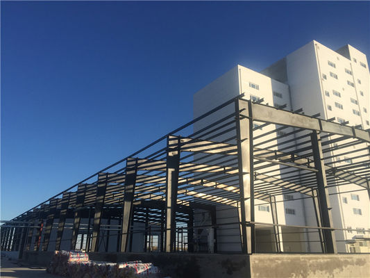 Hoogwaardig staalconstructiegebouw Grote span industriële fabriek