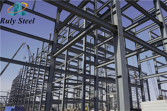 Prefab meerverdiepingsstaalconstructie voor woon- en kantoorgebouwen