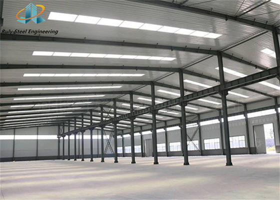 Warme verkoop Prefabriceerde staalconstructie Grote span Warehouse Workshop Fabriek Gebouw met goot cement Constructie