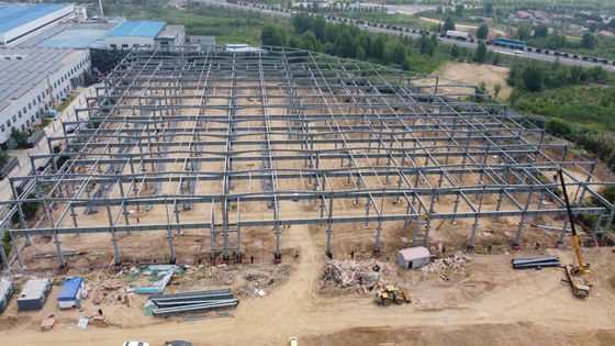 Voorgefabriceerde staalconstructie