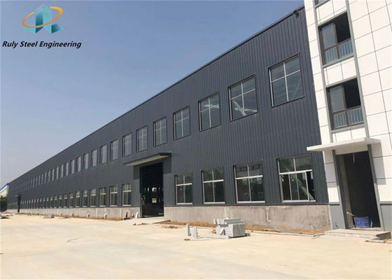 Ultra-duurzame en spannende staalstructuur voor grootschalige opslag Gemakkelijke assemblage Prefab staalstructuur Workshop