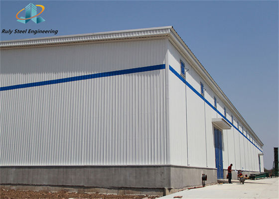 China Low Cost Raw Material Warehouse Makkelijk te monteren Op maat gemaakte prefab staalstructuur