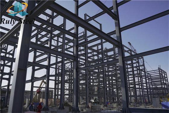 Grote staalconstructie Industrieel materiaal Constructie Metalen geprefabriceerde gebouwen magazijn