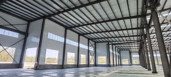 Rigiede geprefabriceerde staalconstructie