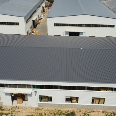 Q355B Werkplaats voor staalconstructies met steenwolwand Sa 2.5