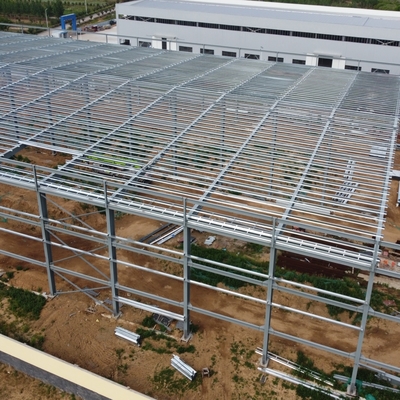 Prefab Steel Structure Building met CE-gecertificeerde levensduur van 50 jaar