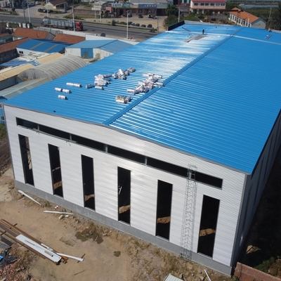 Voorgefabriceerde staalconstructies