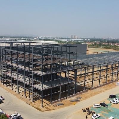 Op maat gemaakte staalconstructies voor magazijnwerkplaatsen