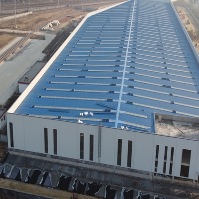 Prefab stalen constructie magazijn grote overspanning logistiek park