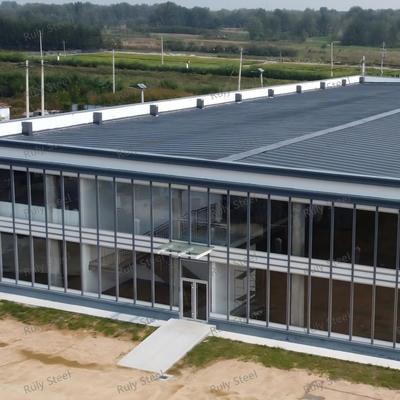 Multifunktioneel staalconstructie magazijn met mezzanine voor showroom en kantoor