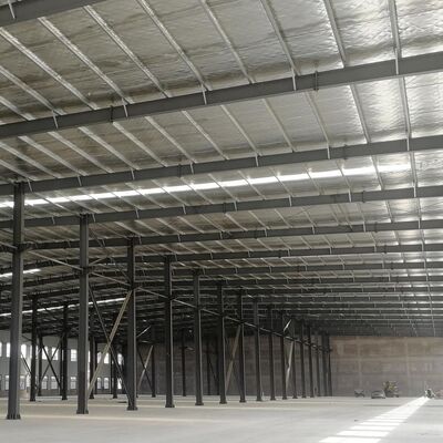 Good Rust Prevention Prefabricated Steel Warehouse With Parapet Wall