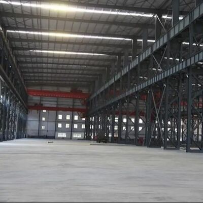 Prefabricated Logistics Steel Warehouse voor hogesnelheidsstation